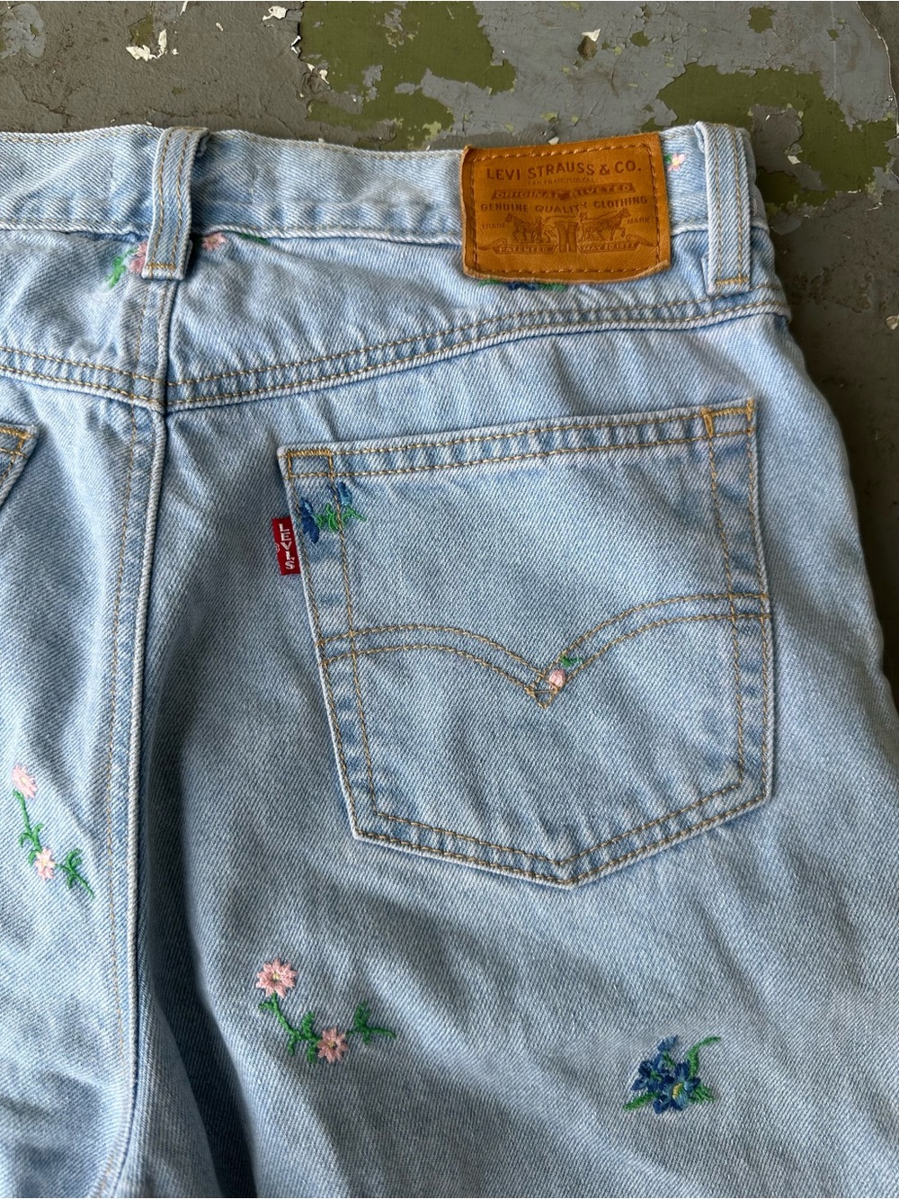 Premium Levi's Floral Embroidered Women's Jeans